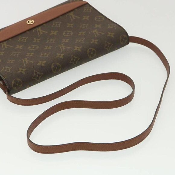 LOUIS VUITTON Monogram Bordeaux Shoulder Bag - Picture 6 of 15